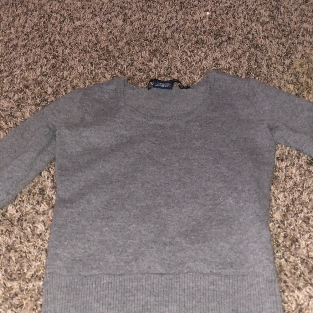 Grey sweater